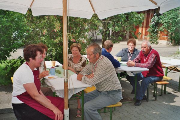 Kliko për të parë imezhin me permasa të plota